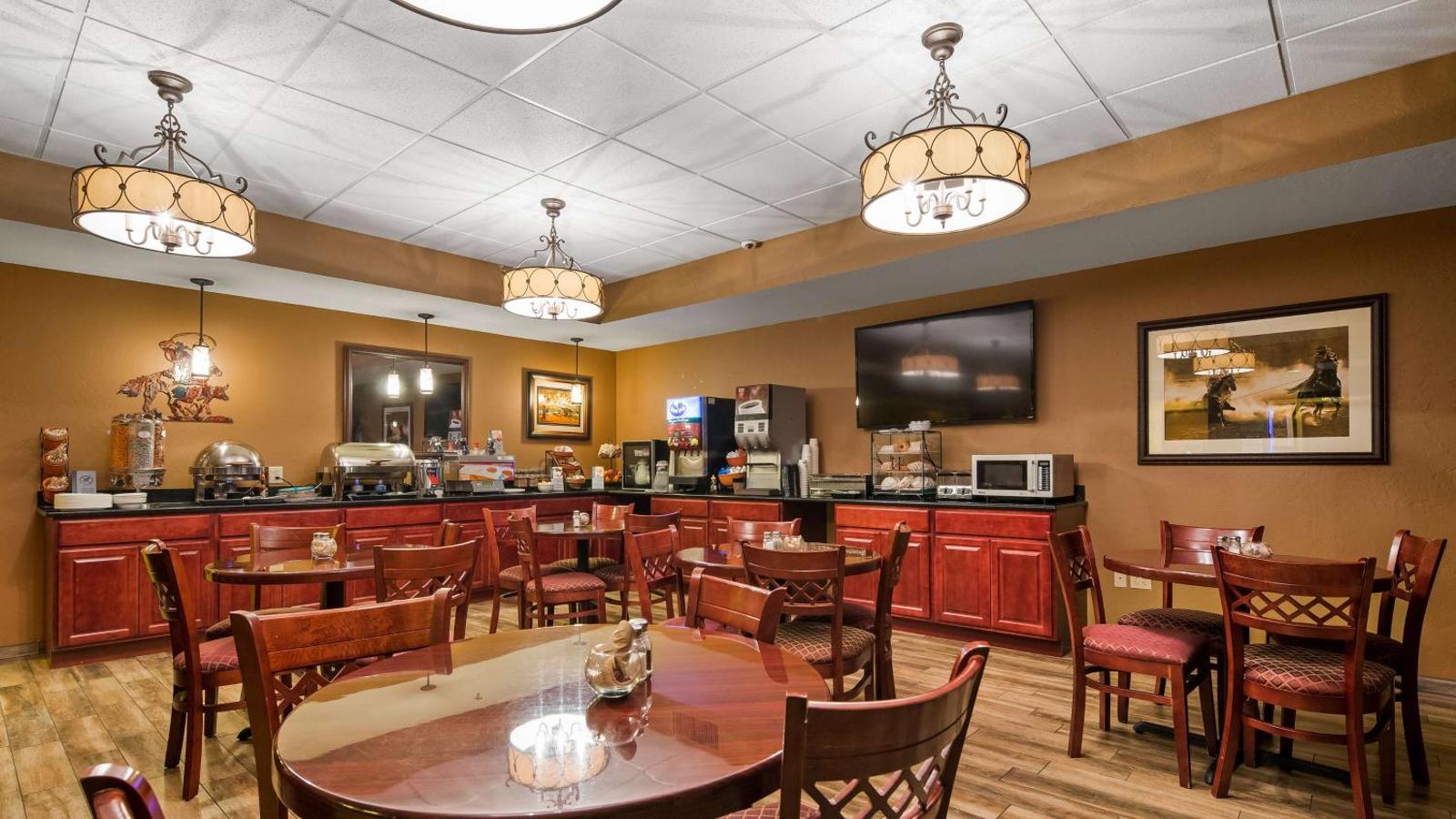 Best Western North Edge Inn Main image 2